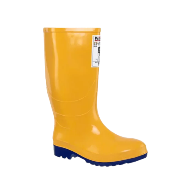 Bota de seguridad amarilla Worman Super Safety en PVC con puntera y entresuela de acero, puente estabilizador y resistencia a hidrocarburos, certificada bajo norma ASTM F2413-18.